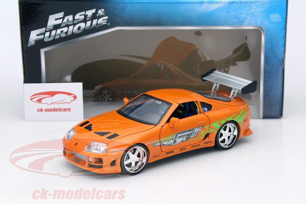 Brian's Toyota Supra Fast and Furious laranja 1:18 Jada Toys