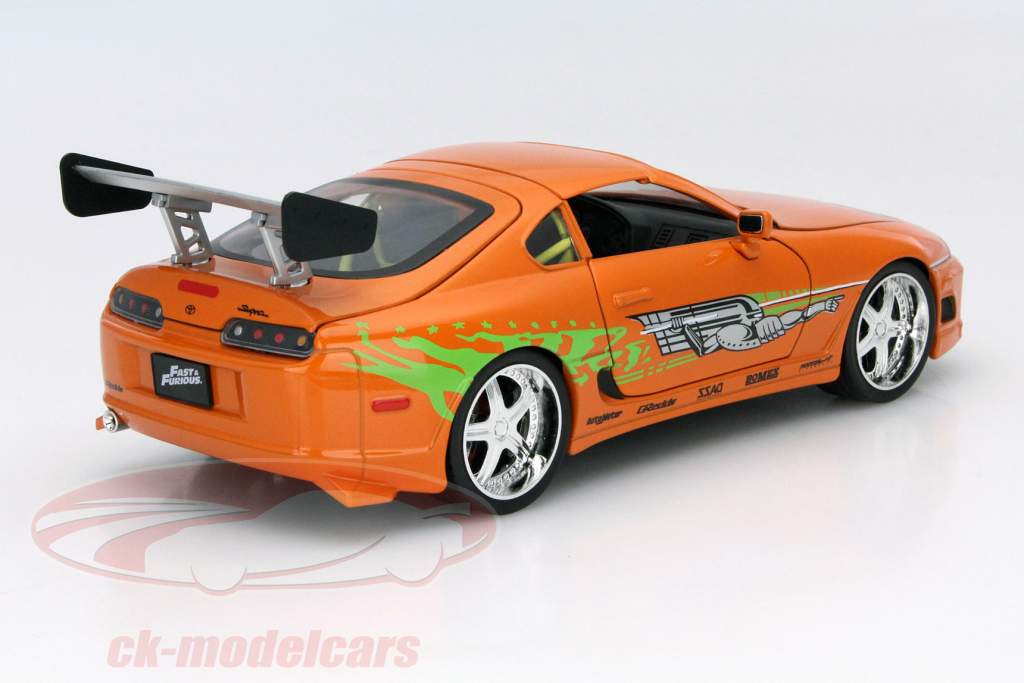 Brian's Toyota Supra Fast and Furious laranja 1:18 Jada Toys
