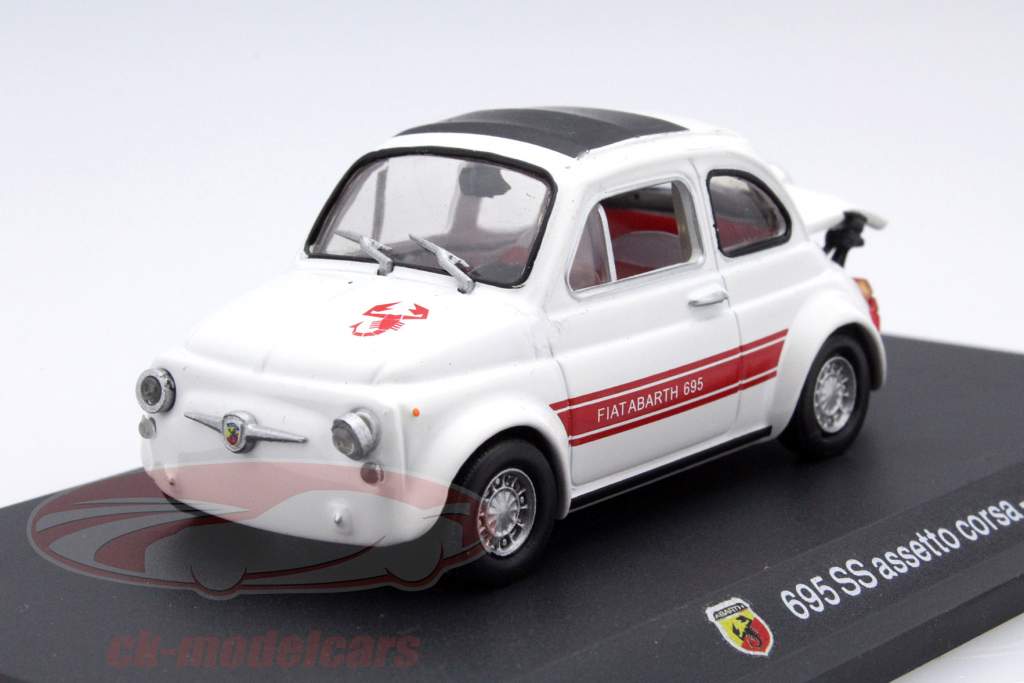 Abarth 695 SS Assetto Corsa jaar 1969 wit 1:43 Altaya
