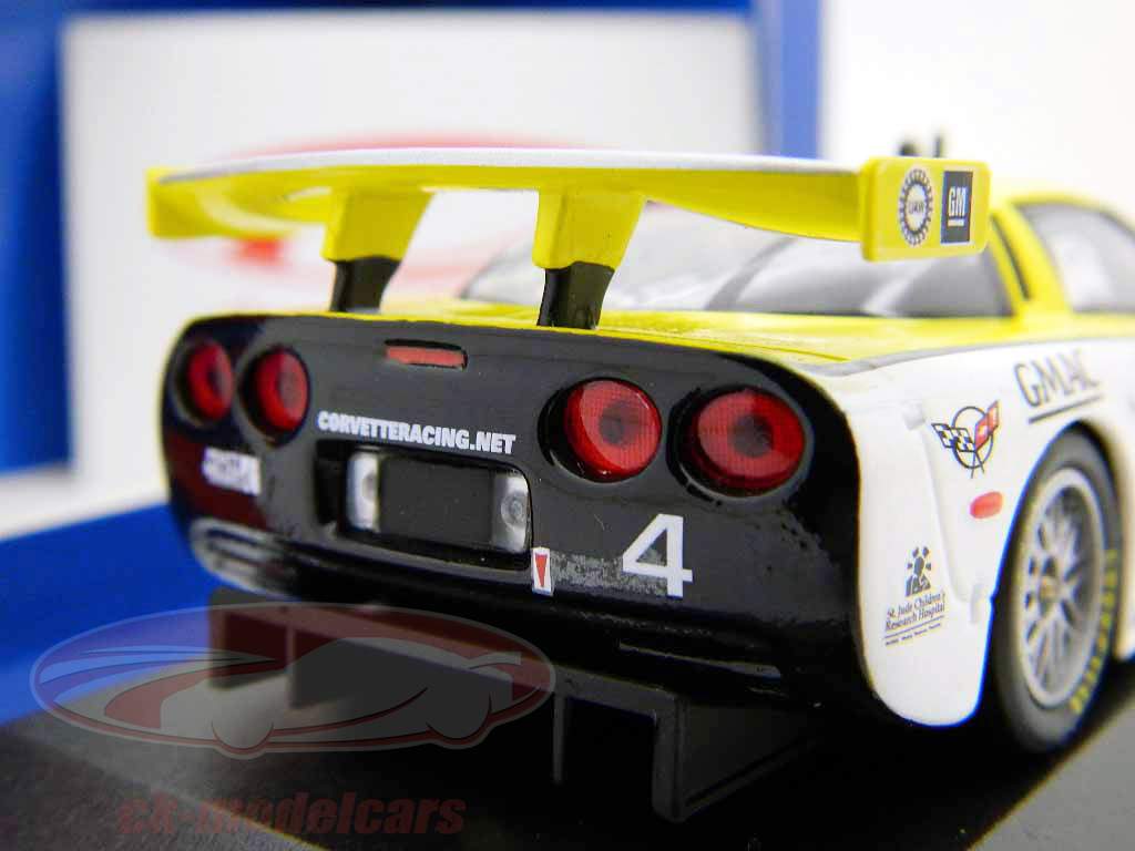 Minichamps 1:43 シボレーコルベットC5-R＃4 24時間デイトナ2000