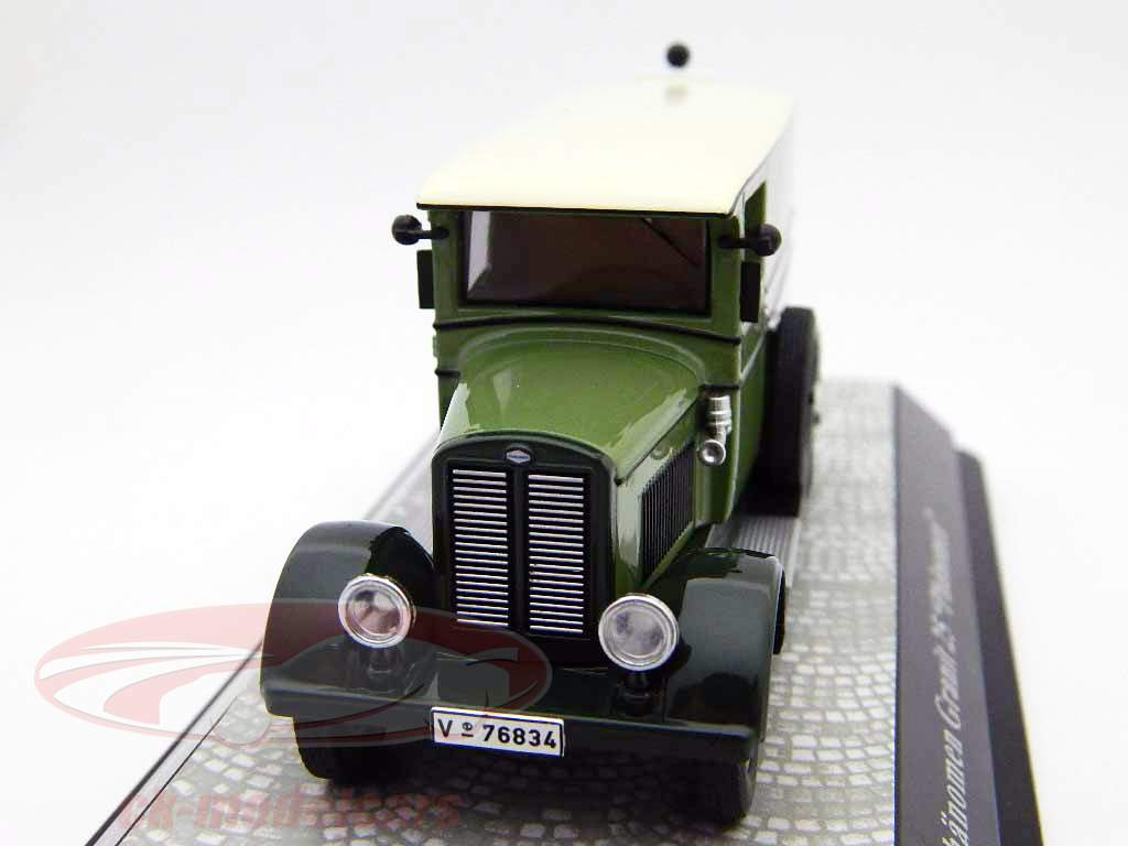 Phänomen Granit 25 donkergroen 1:43 Premium ClassiXXs