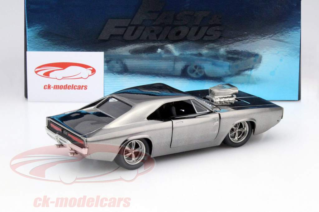 Dom's Dodge Charger R/T Fast and Furious cromo 1:24 Jada Toys