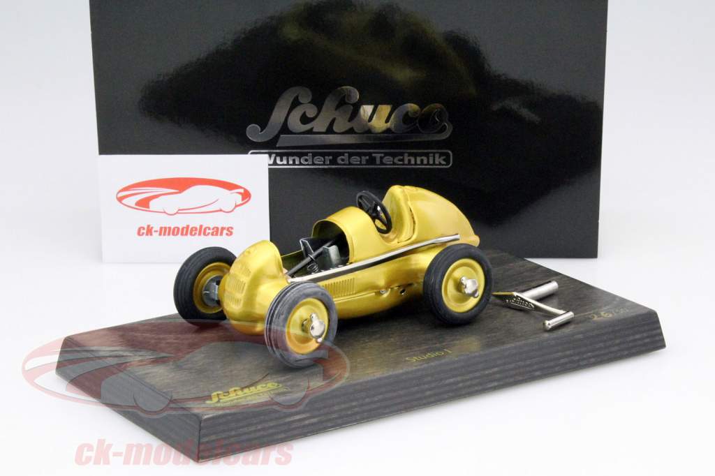 Studio 1 oro 1:32 Schuco