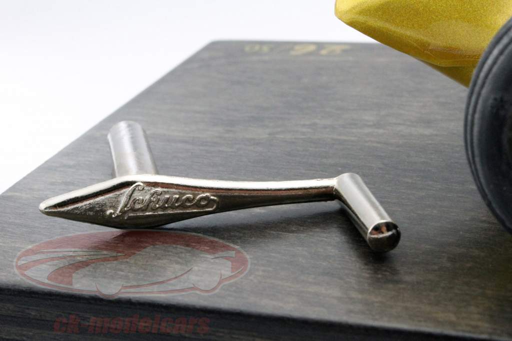 Studio 1 oro 1:32 Schuco