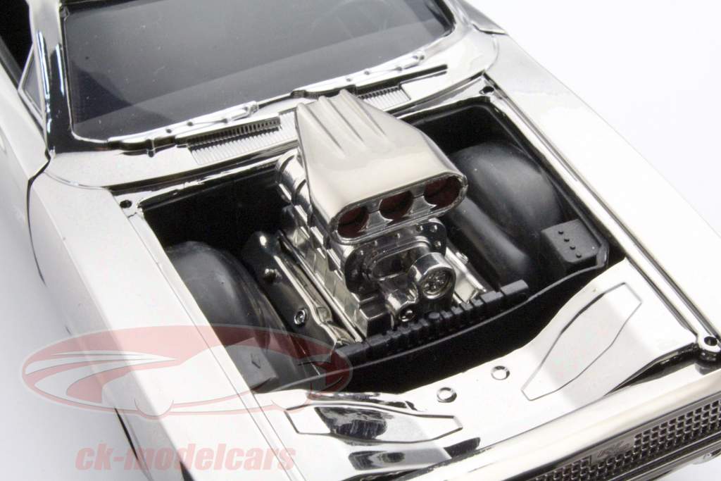 Dom's Dodge Charger R/T Fast and Furious cromo 1:24 Jada Toys