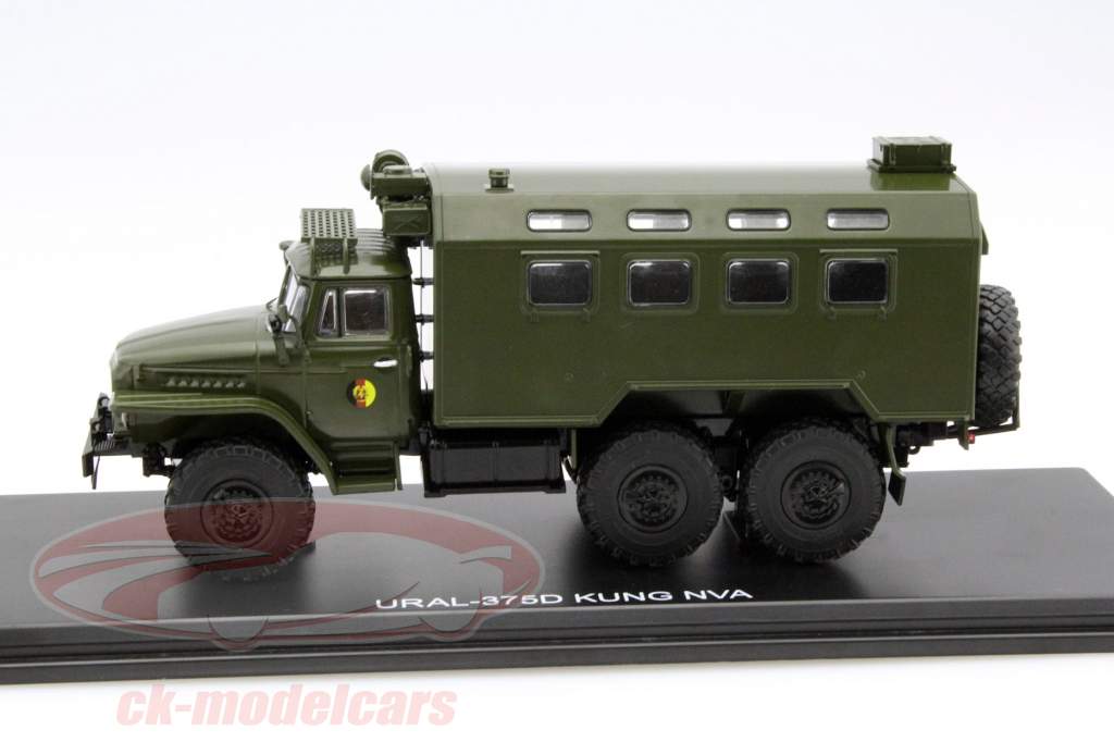 Ural 375D KUNG NVA 濃い緑色 1:43 PremiumClassiXXs