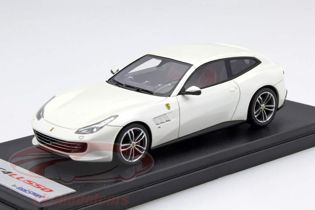 Ferrari GTC4 Lusso Motorshow Geneva 2016 White 1:43 LookSmart