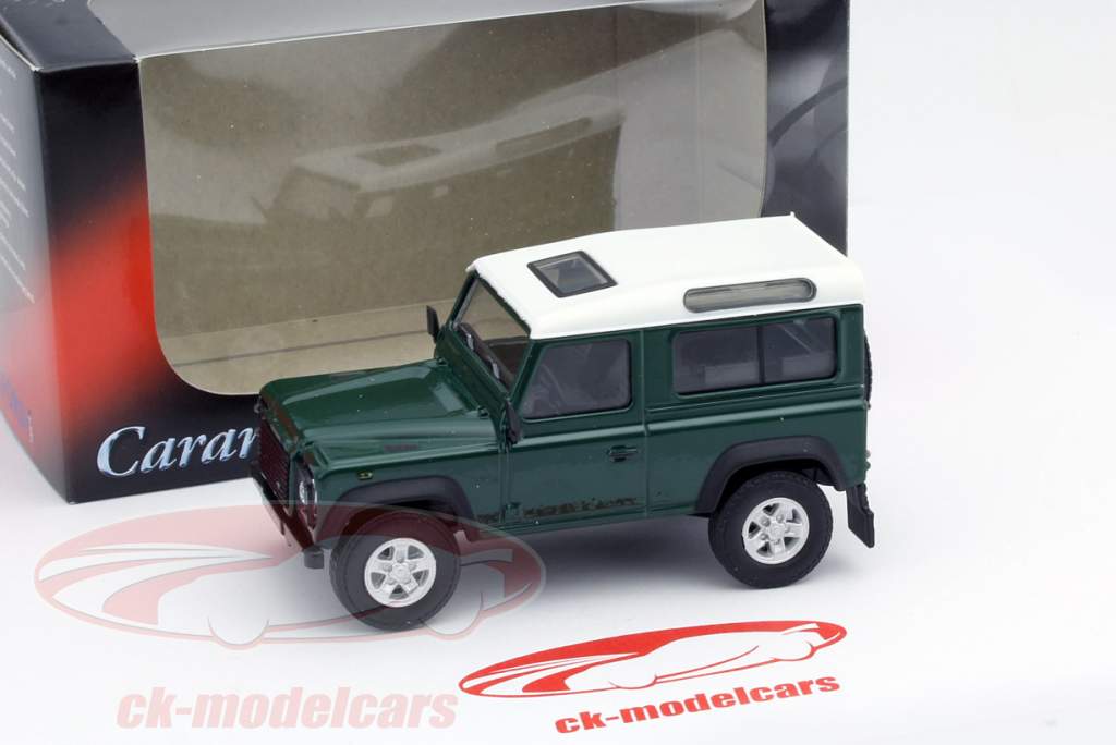 Land Rover Defender 90 dark green 1:43 Cararama