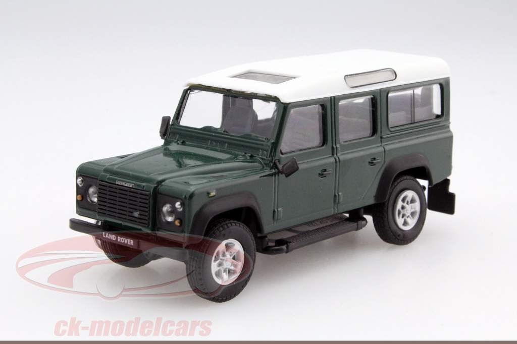 Land Rover Defender 110 vert foncé 1:43 Cararama