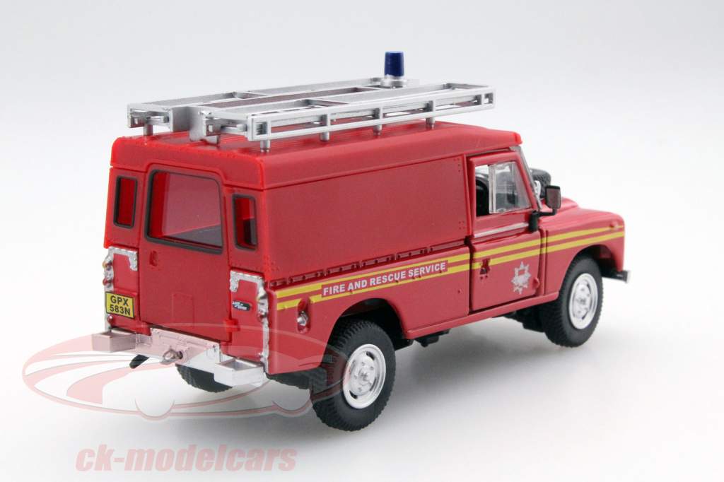Land Rover Series III 109 fire Department red 1:43 Cararama