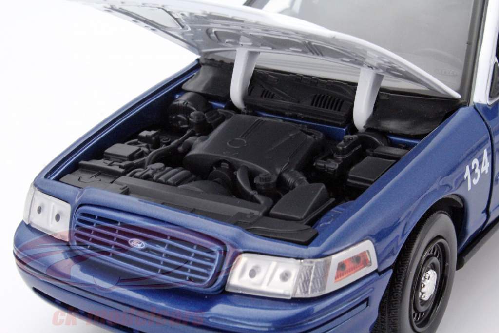 Ford Crown Victoria Police Interceptor The Walking Dead 2010 1:18 Greenlight