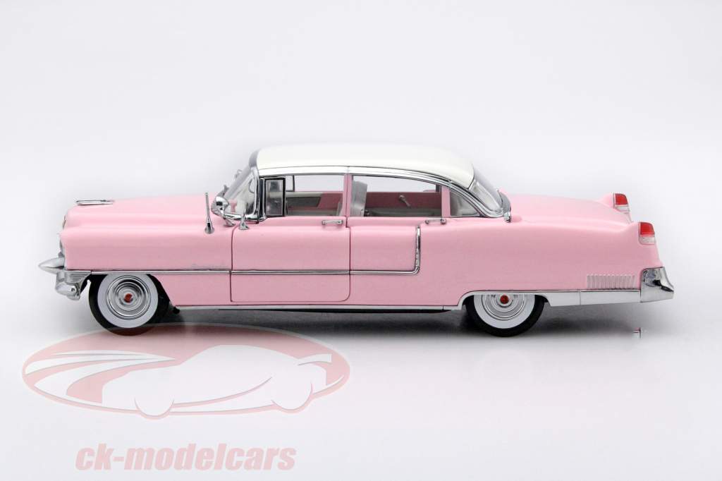 Cadillac Fleetwood Series 60 Elvis Presley jaar 1955 pink 1:18 Greenlight