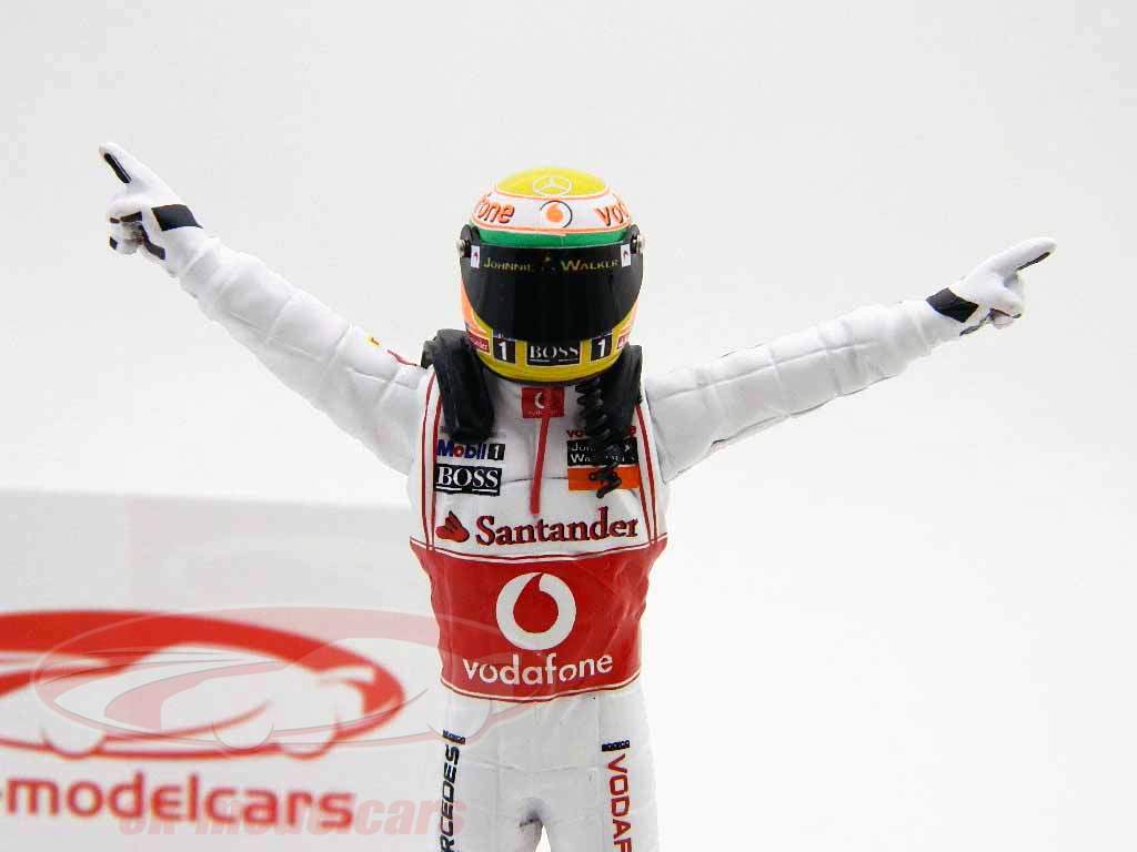 L. Hamilton driver figure formula one 2011 winningposition 1:18 TopMo