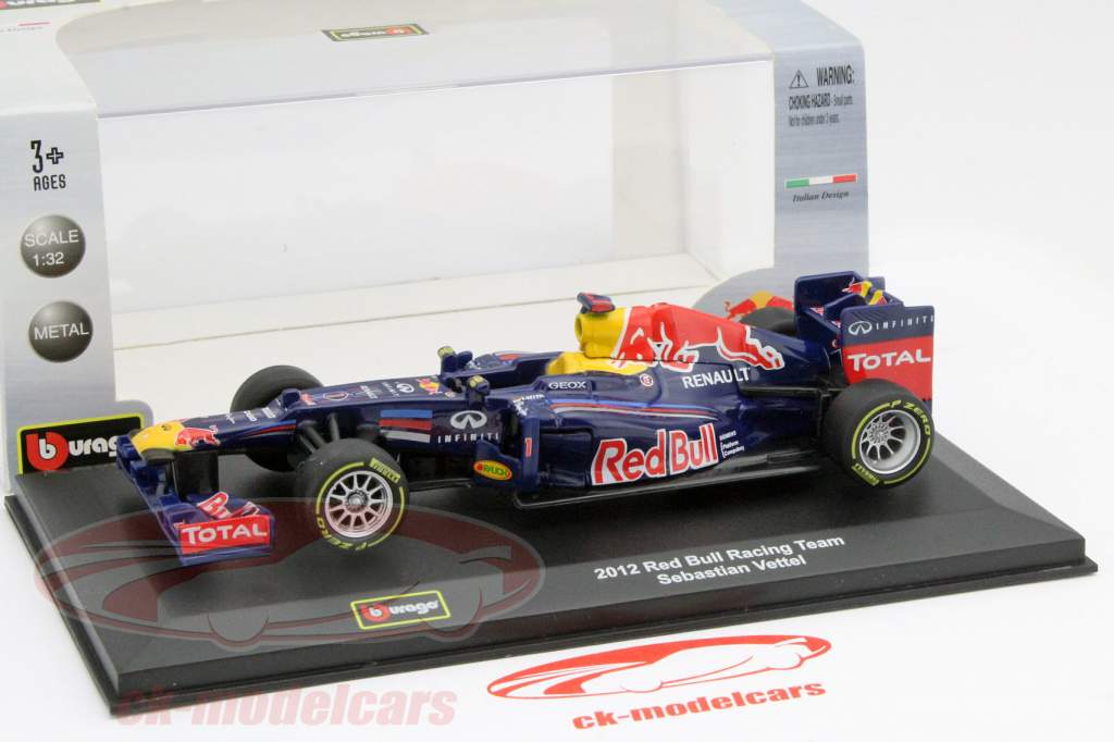 Sebastian Vettel Red Bull RB8 #1 campeón del mundo fórmula 1 2012 1:32 Bburago