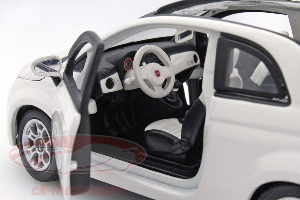 菲亚特 500 C 敞篷 白色 1:24 比美高 Bburago