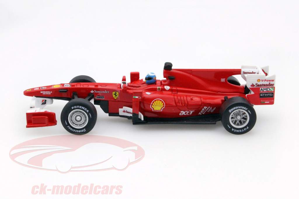 Fernando Alonso Ferrari F10 #8 fórmula 1 2010 RC-Car 1:32 Bburago