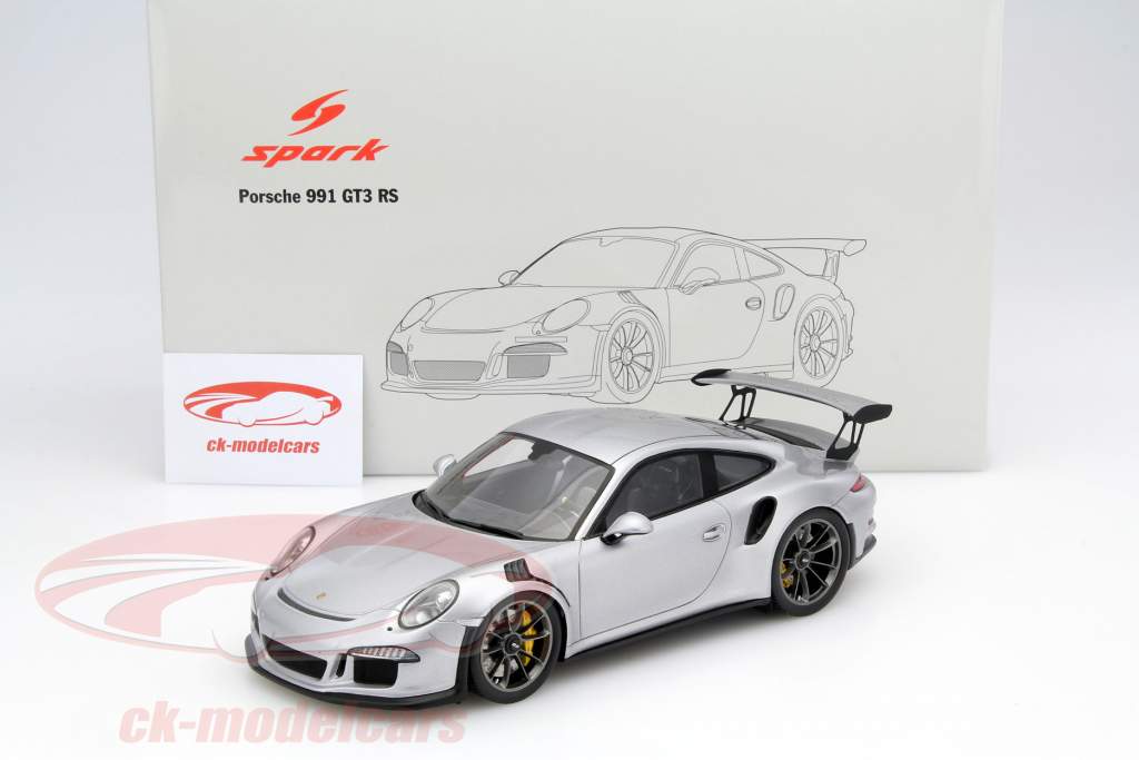 Porsche 911 (991) GT3 RS Year 2015 silver 1:18 Spark