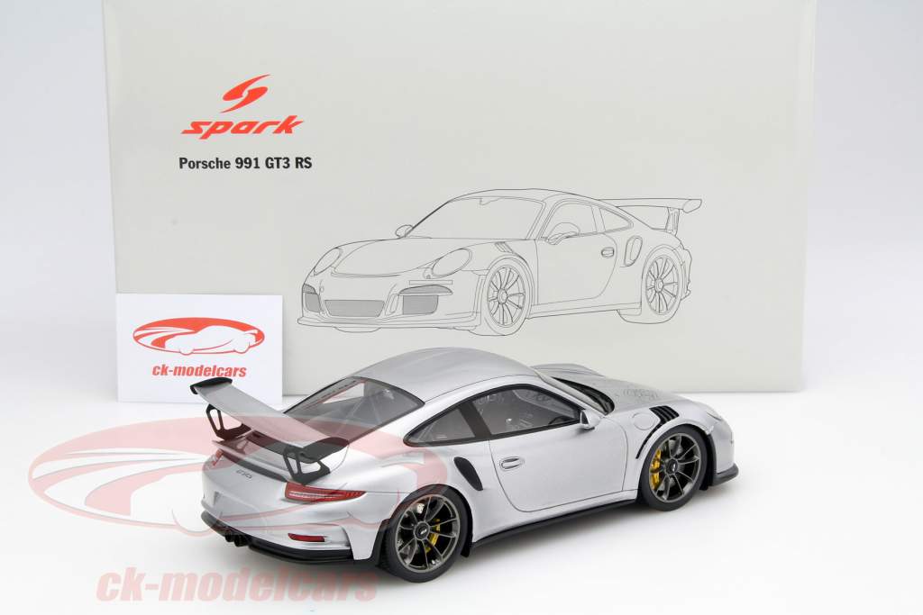 Porsche 911 (991) GT3 RS Year 2015 silver 1:18 Spark