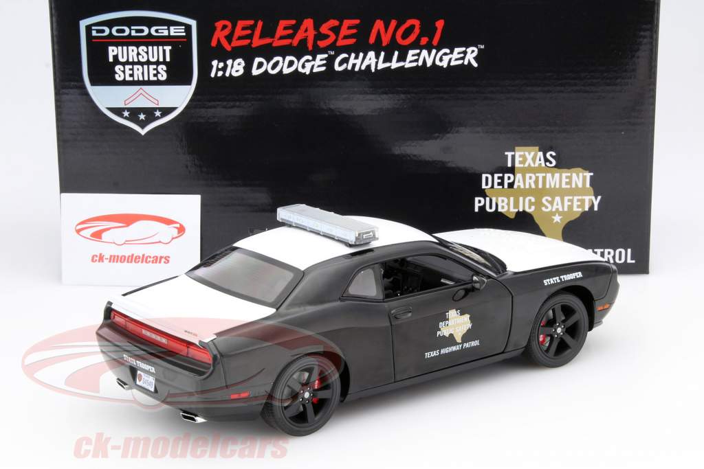 Dodge Challenger SRT8 Texas Highway Patrol 2012 noir / blanc 1:18 GMP