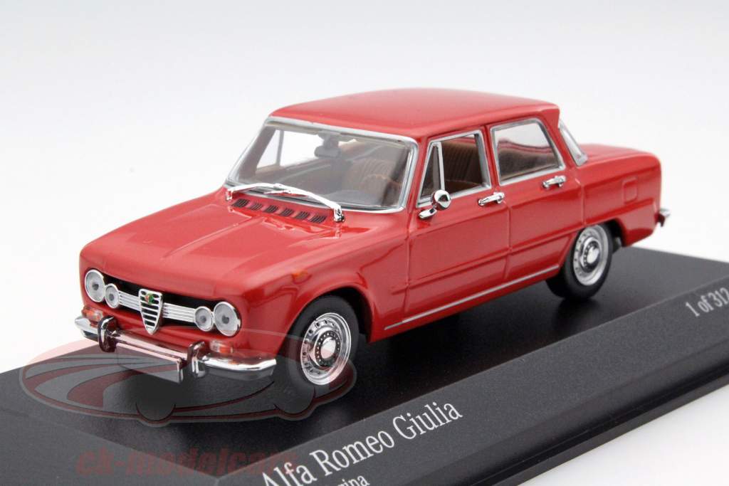 Alfa Romeo Giulia jaar 1970 rood 1:43 Minichamps