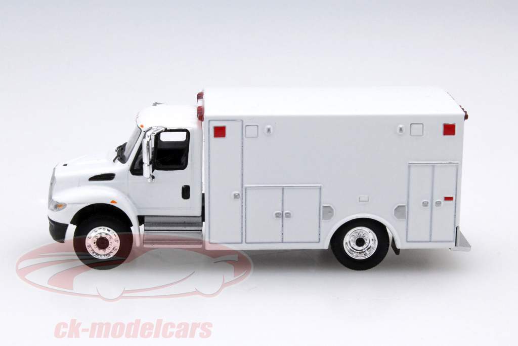 International Durastar Ambulance Year 2013 White 1:64 Greenlight