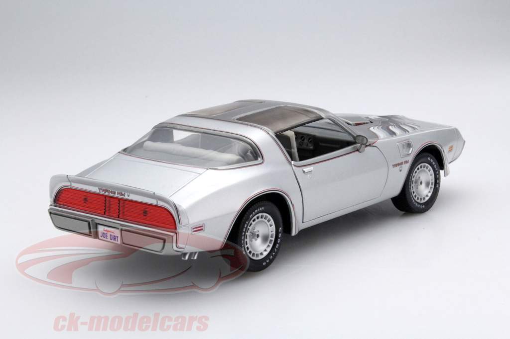 Pontiac Firebird T/A Movie Joe Dirt 2001 silver 1:18 Greenlight