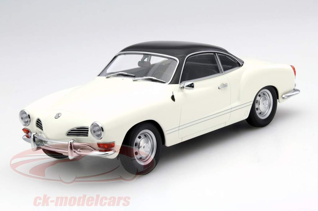 Volkswagen VW Karmann Ghia Year 1970 ivory white / black 1:18 Minichamps