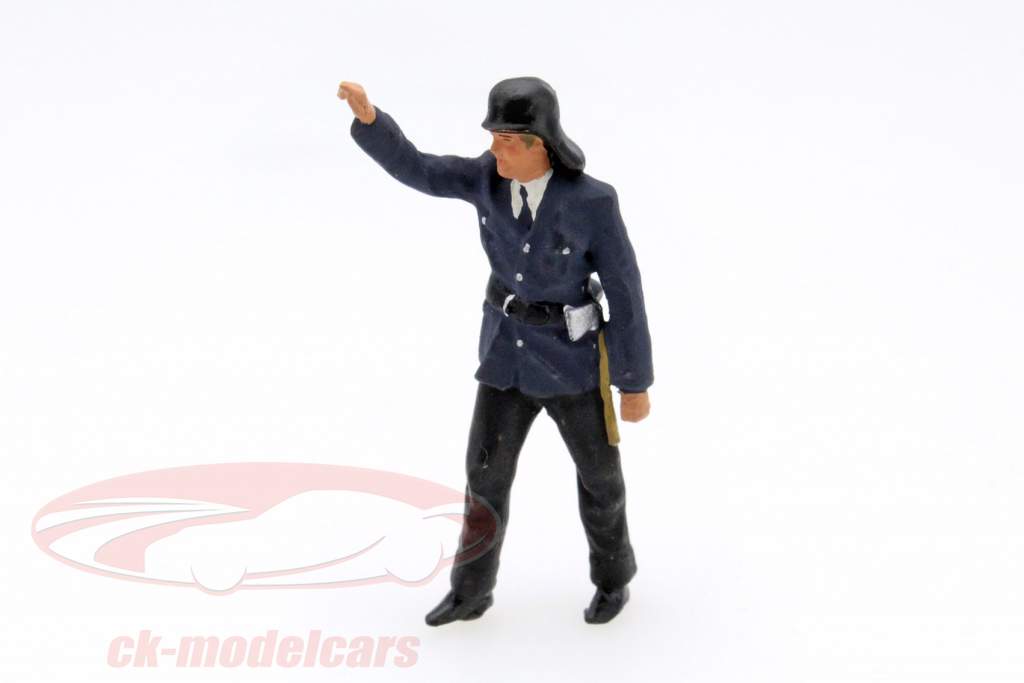 firefighter shows figure 1:43 FigurenManufaktur
