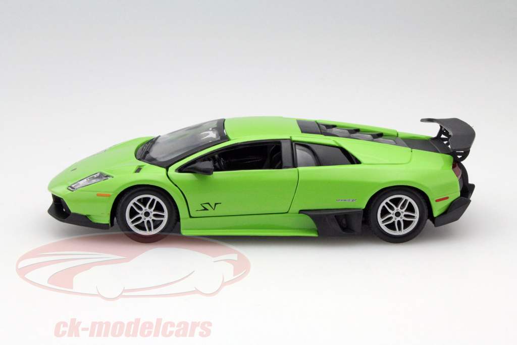 Lamborghini Murcielago LP 670-4 SV vert 1:24 Bburago