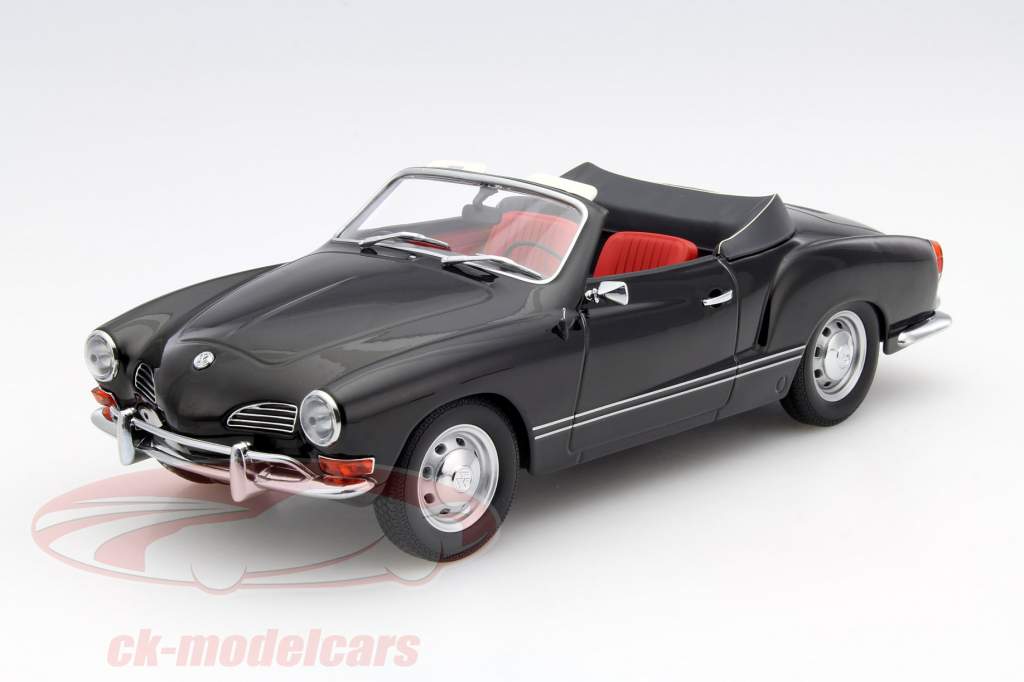Volkswagen VW Karmann Ghia Year 1970 black 1:18 Minichamps