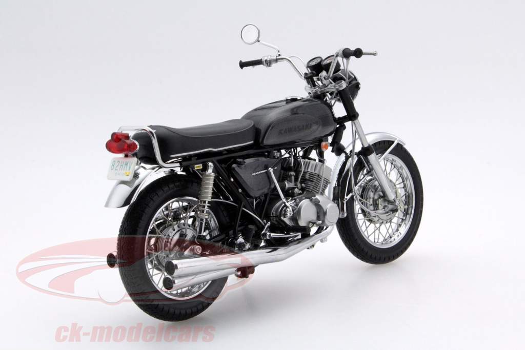 Minichamps 1:12 Kawasaki H1 Mach III US Version Year 1969