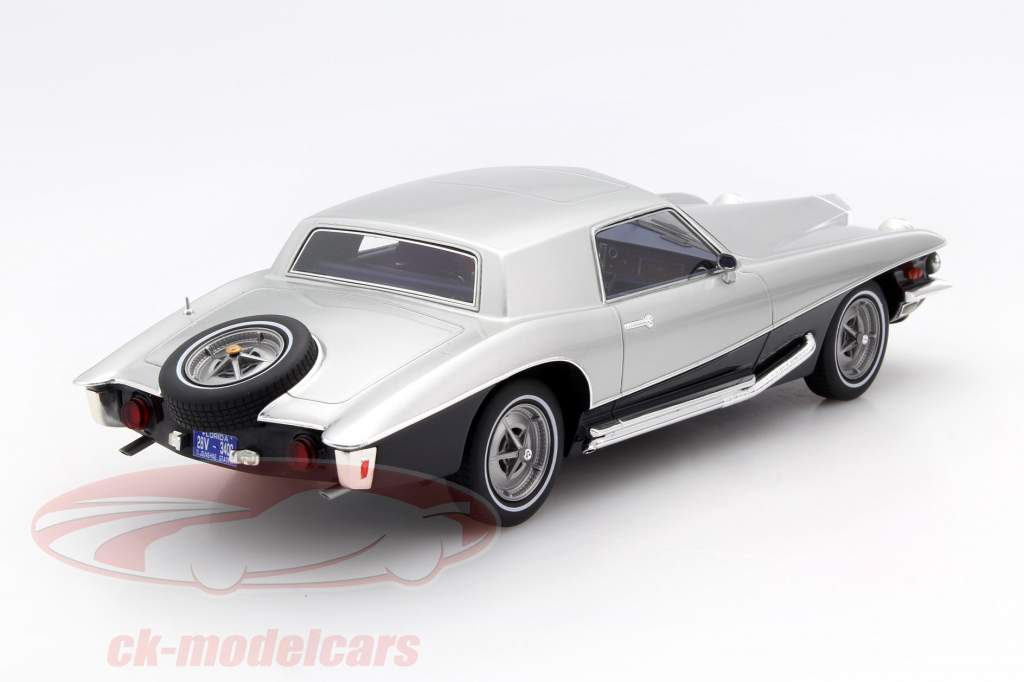 Stutz Blackhawk Convertible Year 1971 silver / black 1:18 Premium X