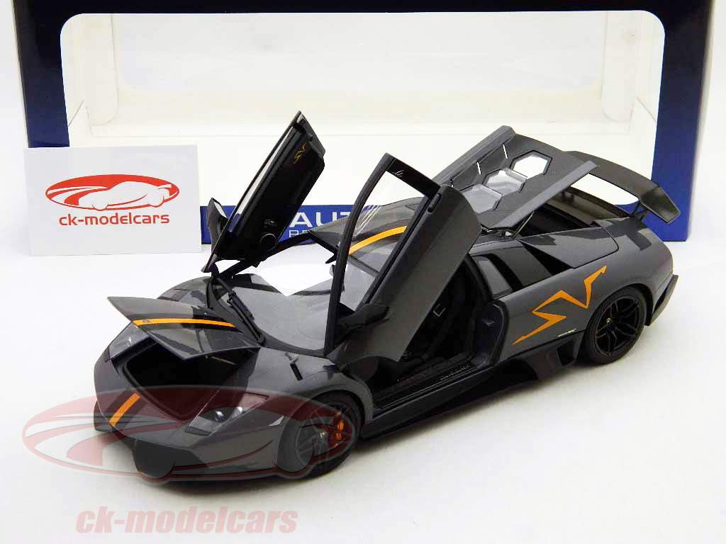 カ*ズ様 AUTOart Lamborghini Murciélago 1:18 AUTOart 1:18 Lamborghini Murcielago LP670-4 SV Bj. 2009