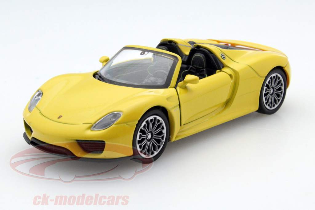 Porsche 918 Spyder Pullback желтый 1:32 Welly