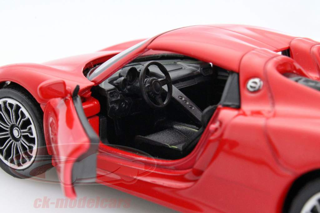 Porsche 918 Spyder Pullback red 1:32 Welly