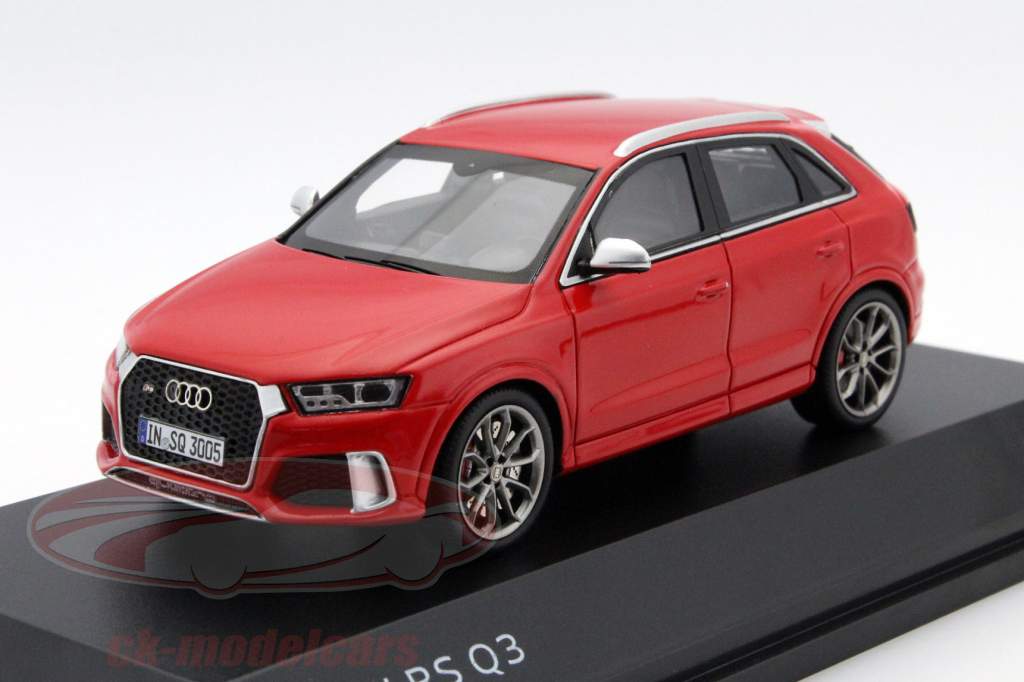 Audi RS Q3 Year 2015 misano red 1:43 Spark