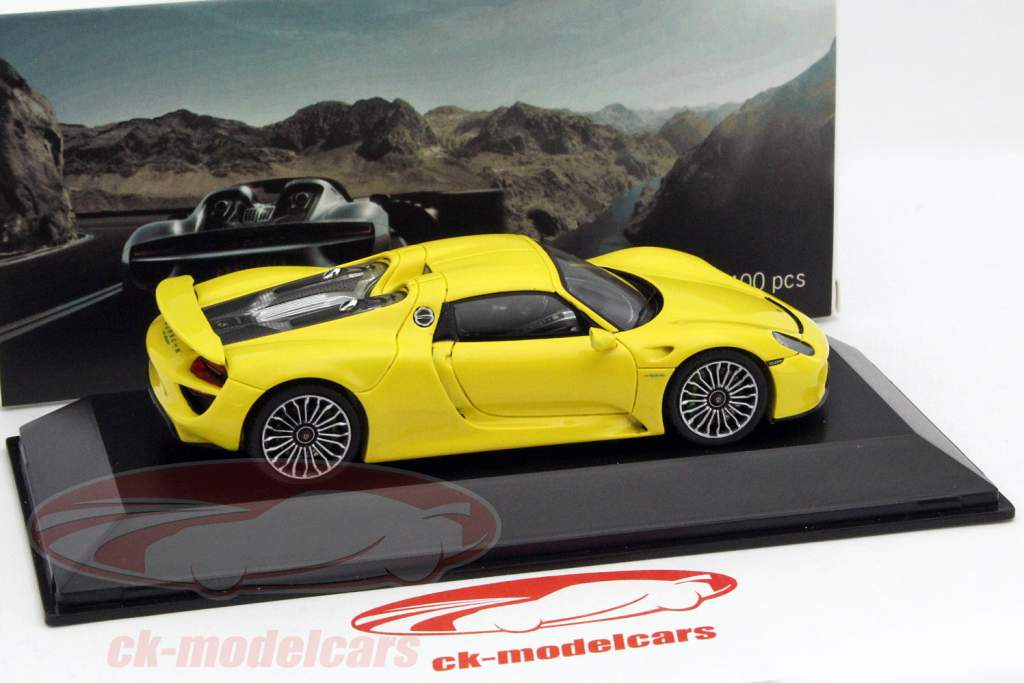Porsche 918 Spyder amarillo 1:43 Spark