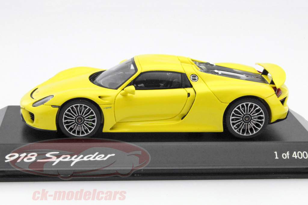 Porsche 918 Spyder amarillo 1:43 Spark