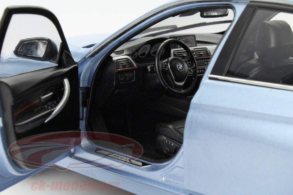 BMW 3 Series (F30) Baujahr 2012 liquid blau 1:18 ParagonModels