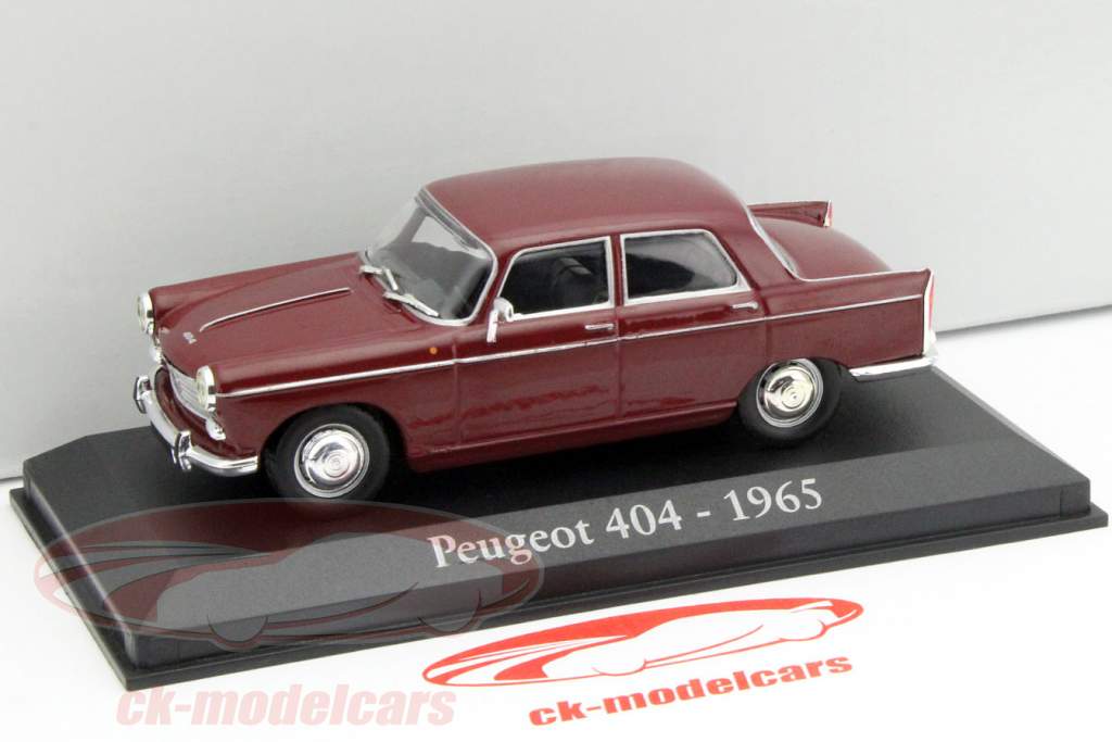 Peugeot 404 år 1965 lilla 1:43 Altaya