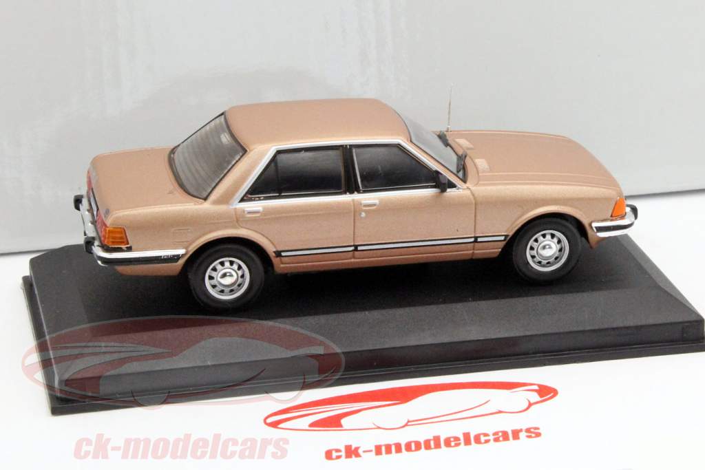 Ford Granada jaar 1982 bronzen 1:43 Altaya
