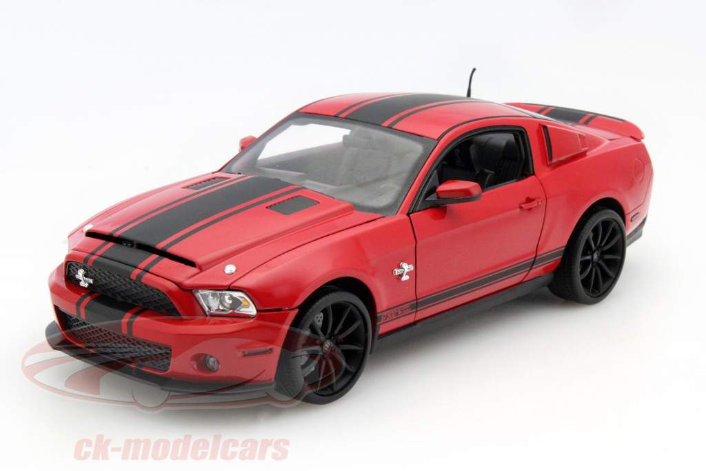 Ford Mustang Shelby GT500 Year 2012 red / black 1:18 ShelbyCollectibles
