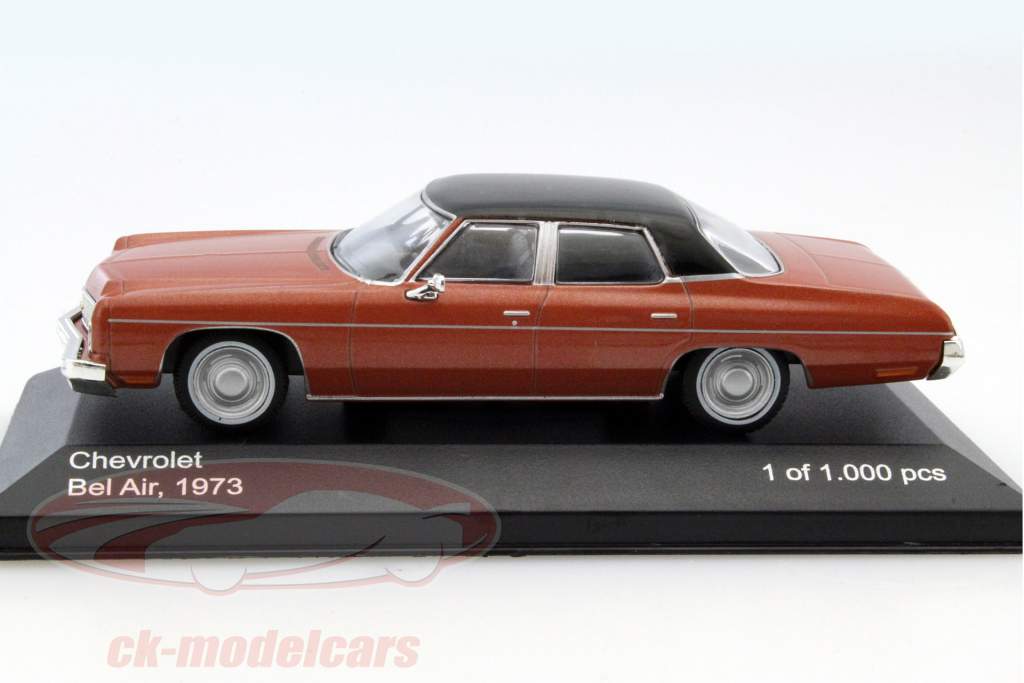 Chevrolet Bel Air anno 1973 rame / nero 1:43 WhiteBox