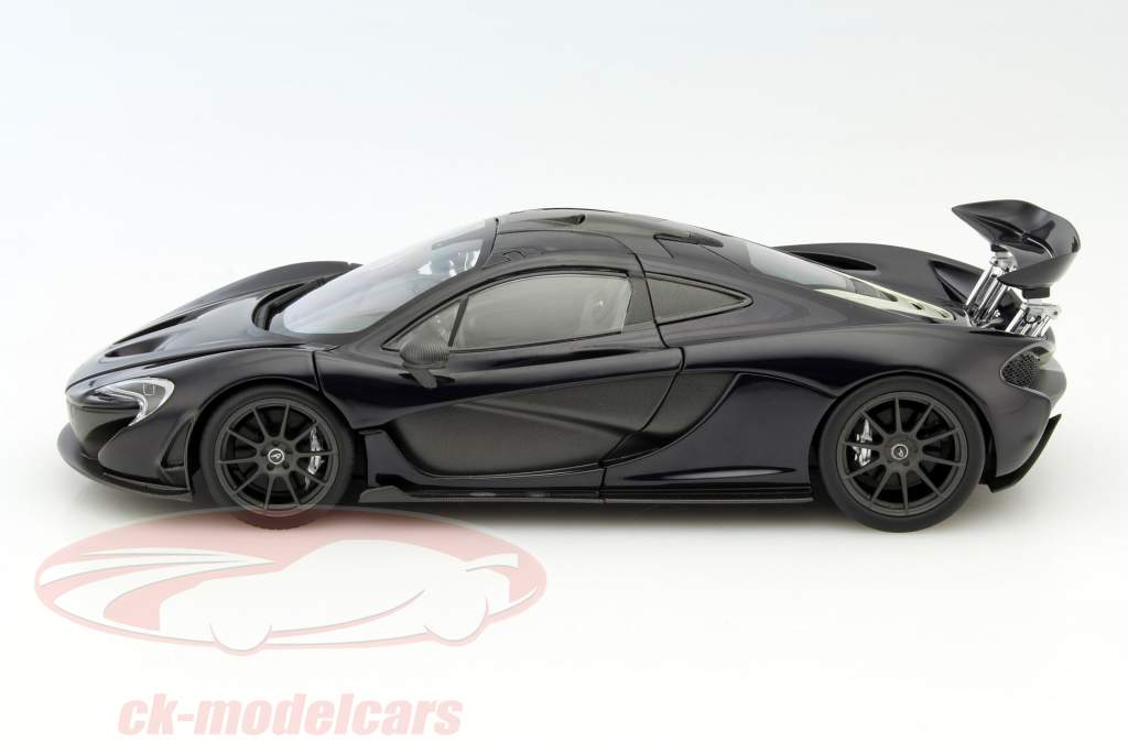 McLaren P1 año 2013 amatista negro 1:18 TrueScale