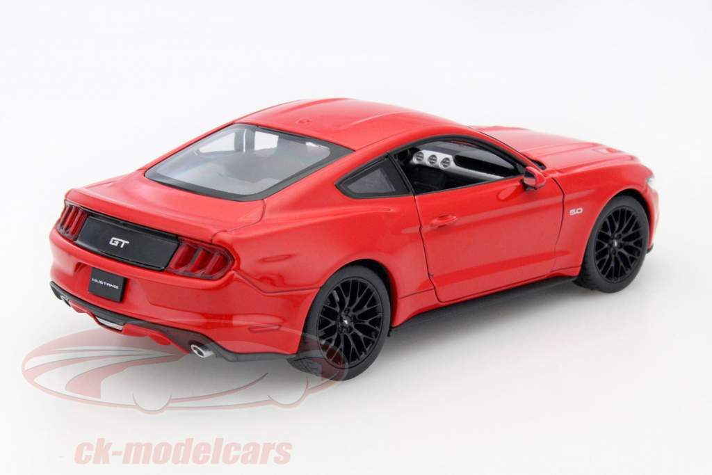 Ford Mustang GT год 2015 красный 1:24 Welly