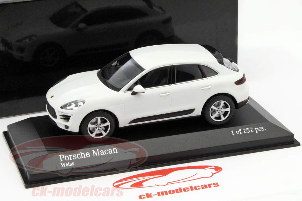 Porsche Macan année 2013 blanc 1:43 Minichamps