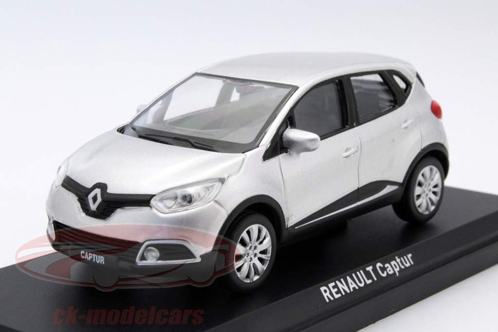 Renault Captur année 2013 argent 1:43 Norev