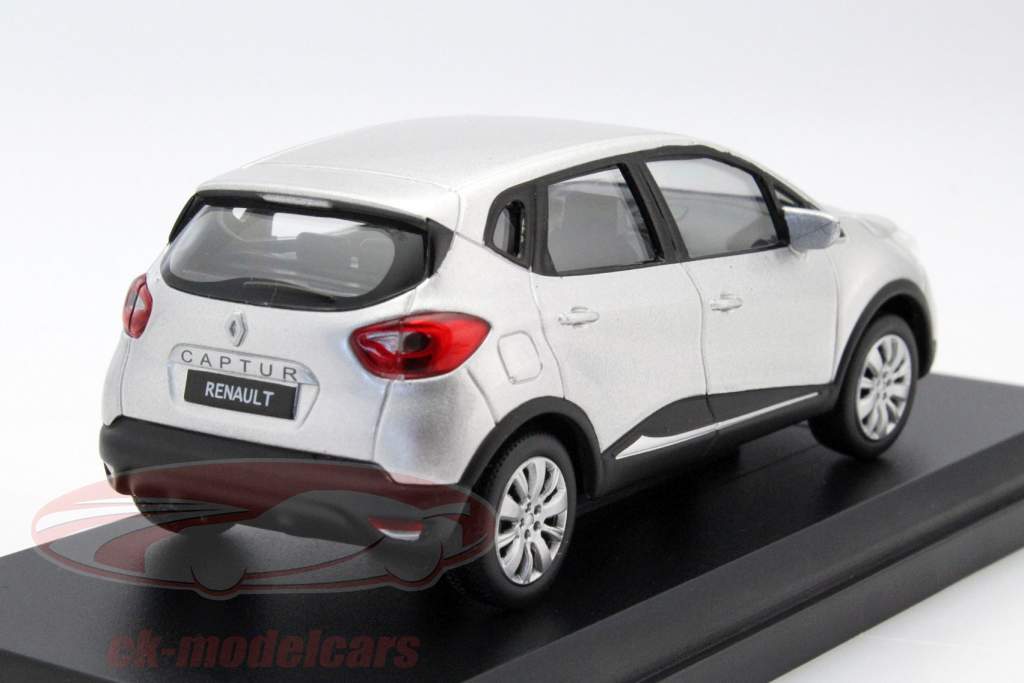 Renault Captur année 2013 argent 1:43 Norev