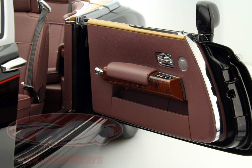 Rolls Royce Phantom Drophead Coupe année 2012 noir / argent / rouge 1:12 Kyosho