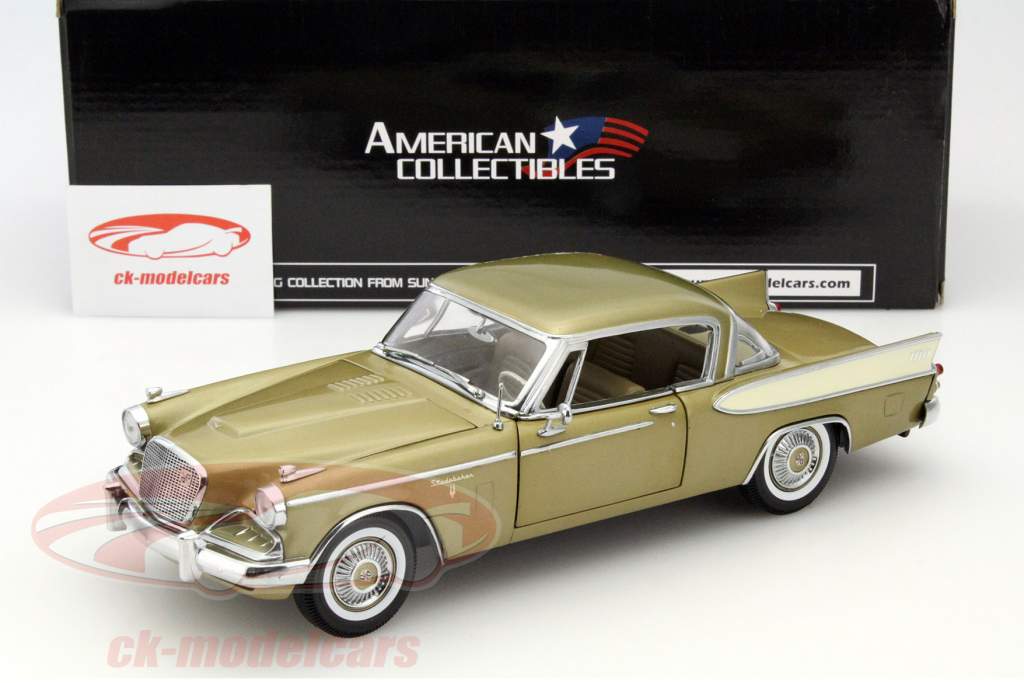 Studebaker Golden Hawk ano 1957 ouro 1:18 SunStar